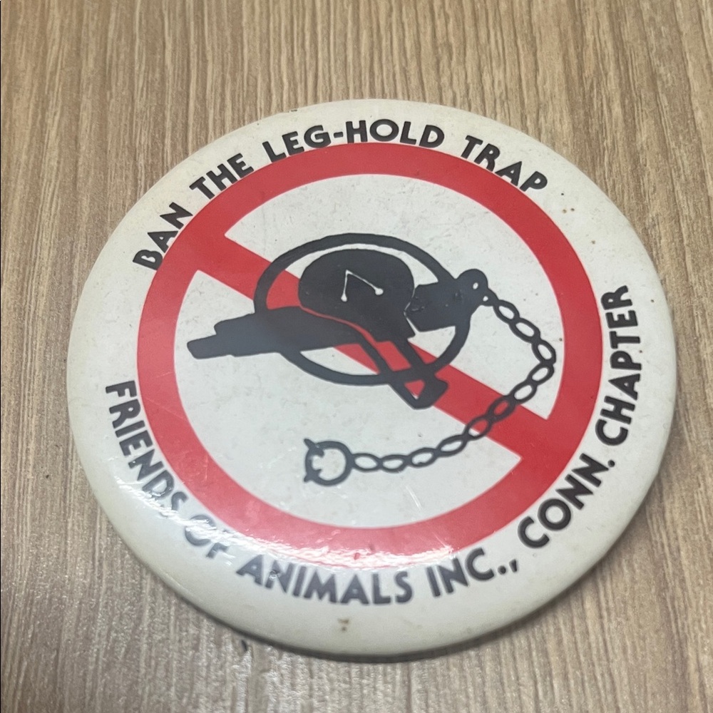 Vintage Ban the Leg-Hold Trap Button
